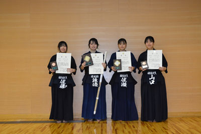 大学生女子の部
